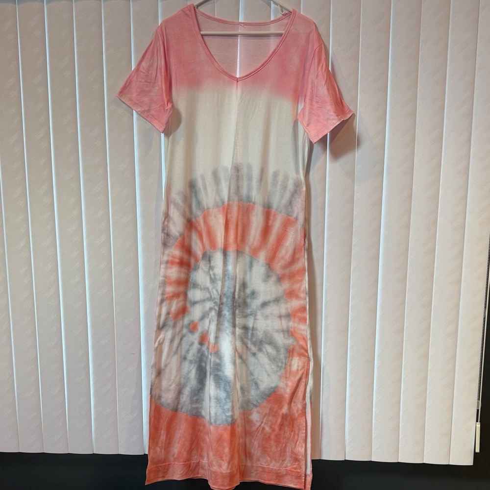 Tie-Dye V-Neck Maxi Dress in Coral, Pink & Gray